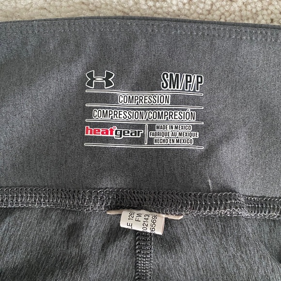 Under Armour Compression Leggings - Picture 6 of 6